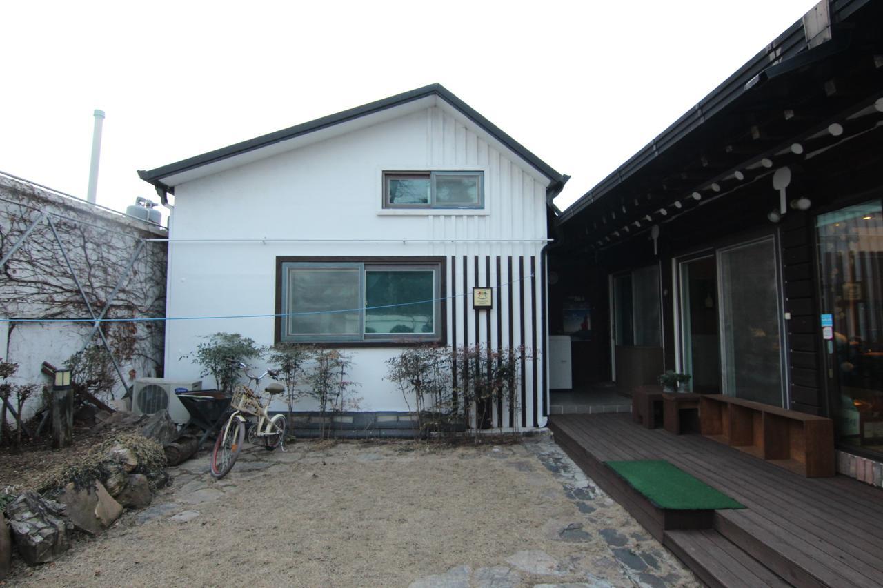 Eunhaengro 86.2 Hotel Jeonju Exterior photo