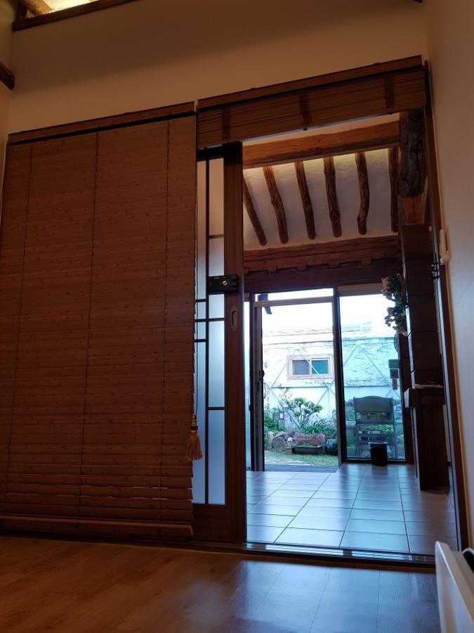 Eunhaengro 86.2 Hotel Jeonju Exterior photo